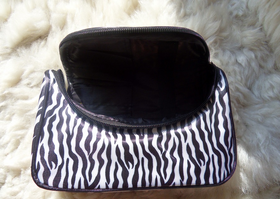 SAMSUNG DIGITAL CAMERA