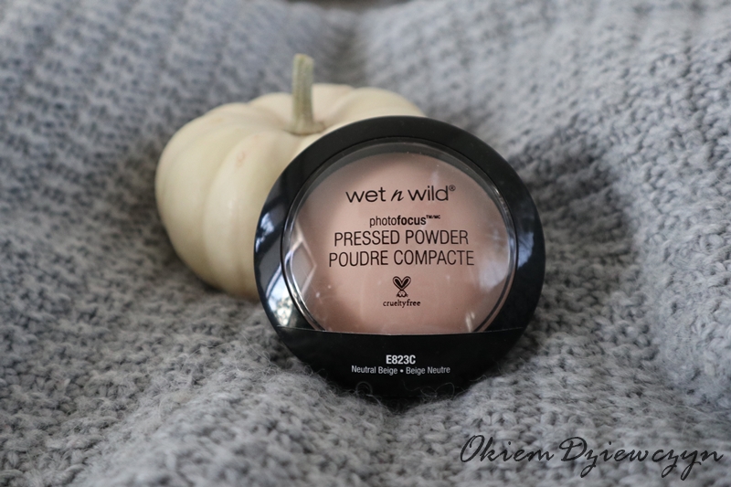 Puder kompaktowy Wet n Wild